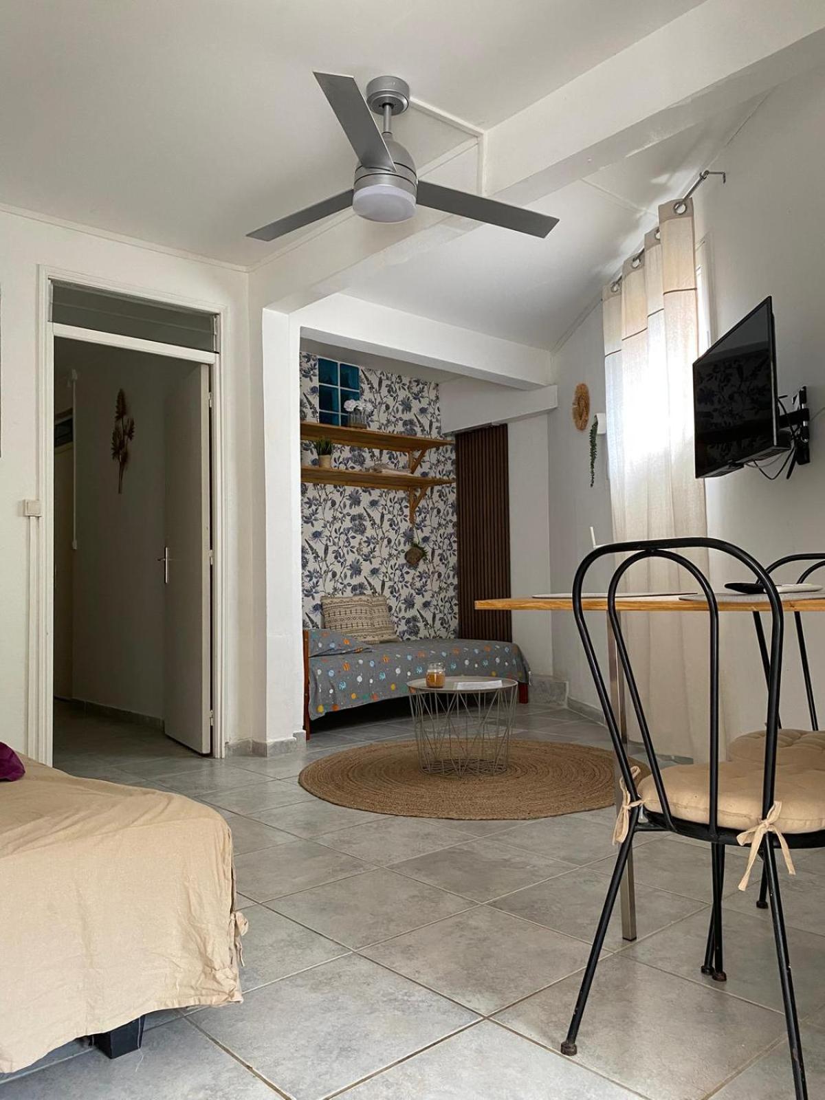 Aquaverde Eco Et Confort- Bas De Villa Avec Jardin Et Parking เลอโกซิเยร์ ภายนอก รูปภาพ